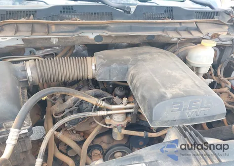 2018 Ram 1500 Tradesman 4X2 8' Box z USA, uszkodzony, nr VIN 3C6JR6DG2JG194510